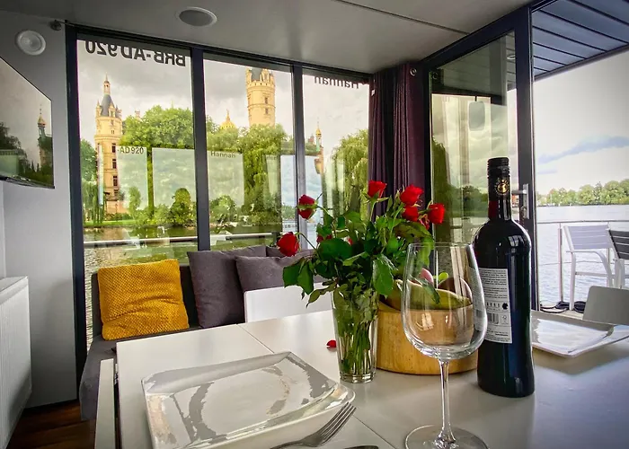 Botel Vindua Marieke - Festlieger *